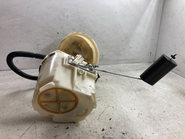 bontott FORD FOCUS I Üzemanyag Szivattyú