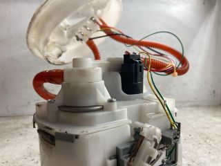 bontott FORD FOCUS I Üzemanyag Szivattyú