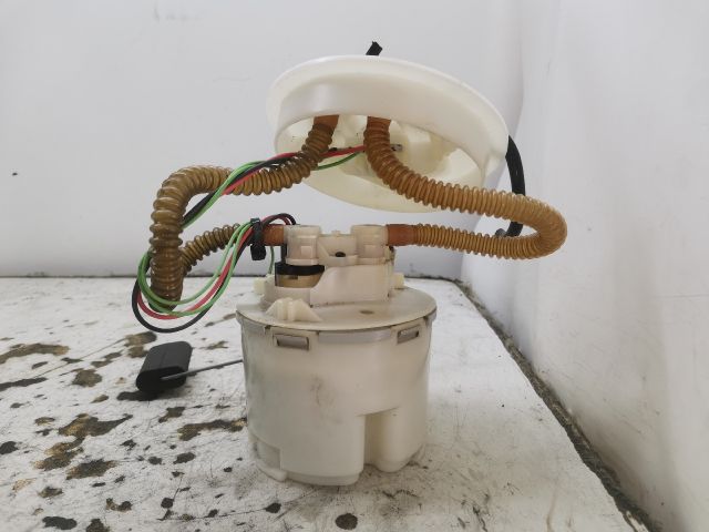 bontott FORD FOCUS I Üzemanyag Szivattyú