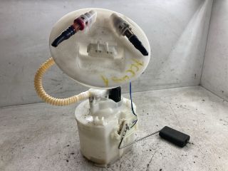 bontott FORD FOCUS I Üzemanyag Szivattyú