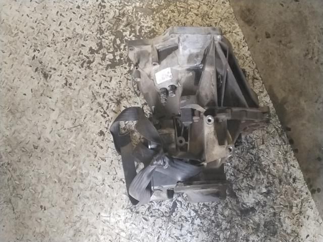 bontott FORD FOCUS I Váltó (Mechanikus)