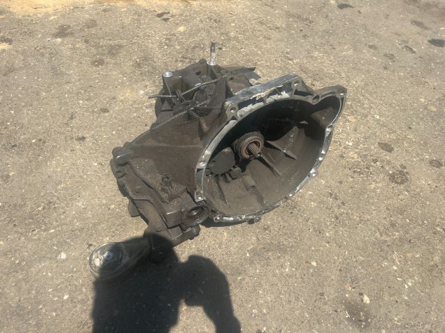 bontott FORD FOCUS I Váltó (Mechanikus)