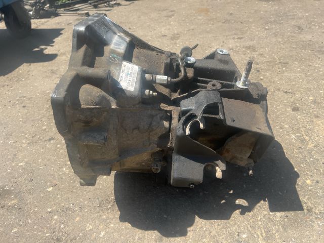 bontott FORD FOCUS I Váltó (Mechanikus)
