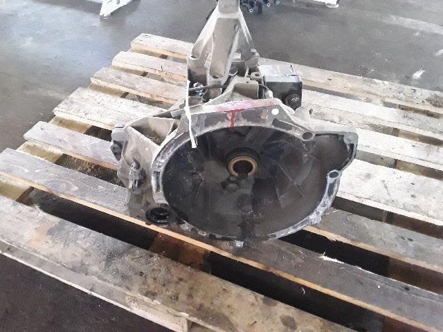 bontott FORD FOCUS I Váltó (Mechanikus)