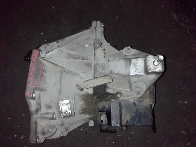 bontott FORD FOCUS I Váltó (Mechanikus)