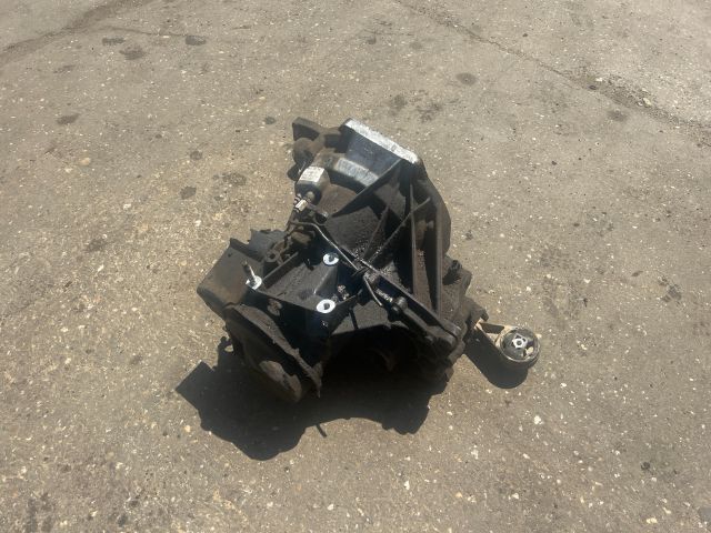 bontott FORD FOCUS I Váltó (Mechanikus)