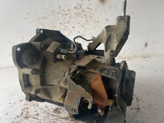 bontott FORD FOCUS I Váltó (Mechanikus)