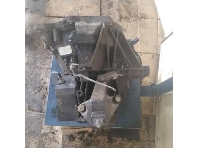 bontott FORD FOCUS I Váltó (Mechanikus)