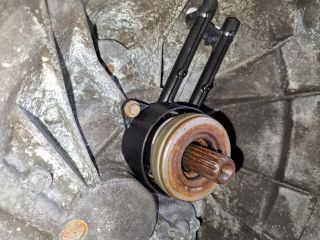 bontott FORD FOCUS I Váltó (Mechanikus)