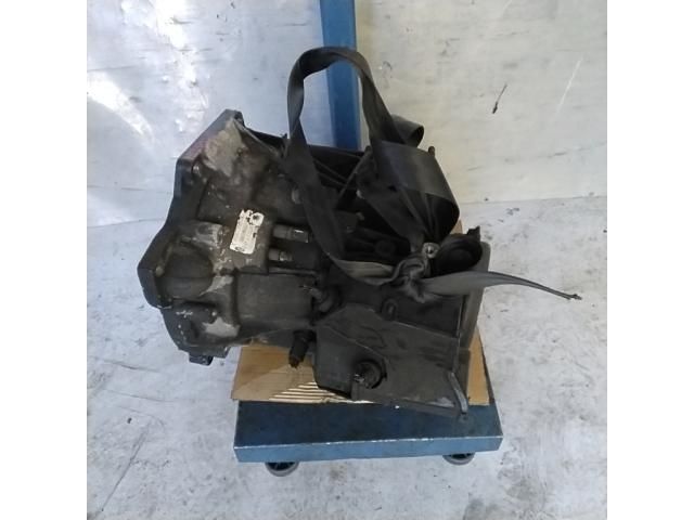 bontott FORD FOCUS I Váltó (Mechanikus)