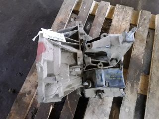 bontott FORD FOCUS I Váltó (Mechanikus)