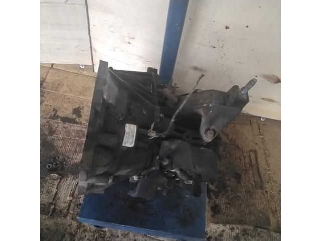 bontott FORD FOCUS I Váltó (Mechanikus)