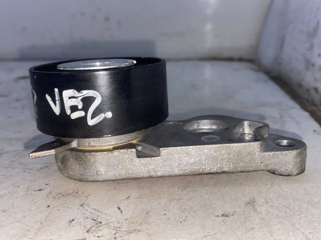 bontott FORD FOCUS I Vezérlés Lánc / Szíj Feszítő Görgő