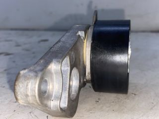 bontott FORD FOCUS I Vezérlés Lánc / Szíj Feszítő Görgő