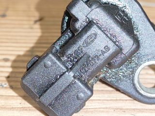 bontott FORD FOCUS I Vezérműtengely Fordulatszám Jeladó