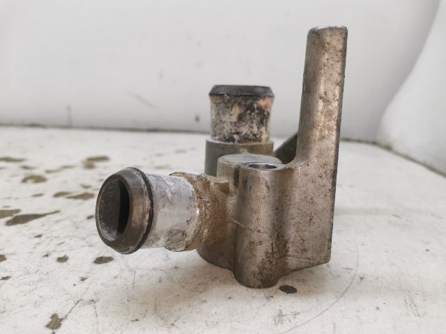 bontott FORD FOCUS I Vízcső