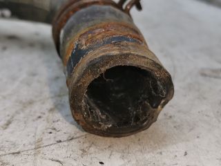 bontott FORD FOCUS I Vízcső