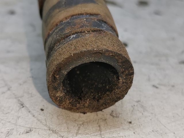 bontott FORD FOCUS I Vízcső