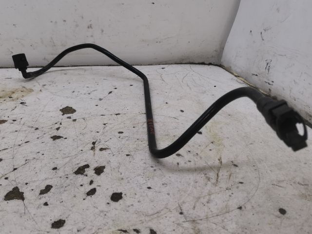 bontott FORD FOCUS I Vízcső