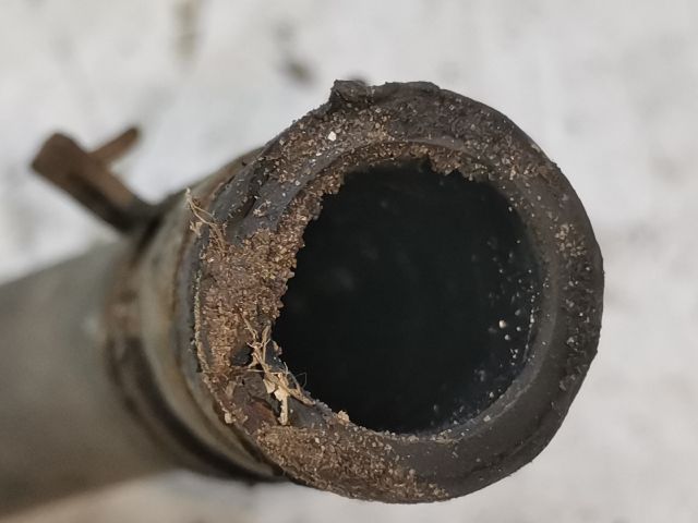 bontott FORD FOCUS I Vízcső