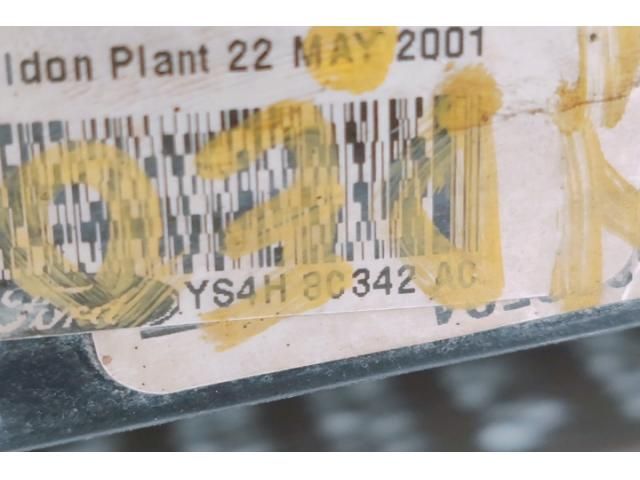 bontott FORD FOCUS I Vízhűtő Radiátor (Nem klímás)