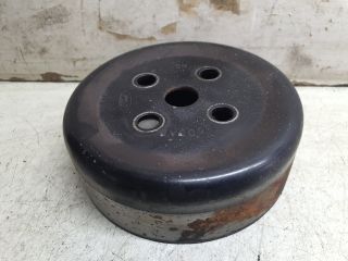 bontott FORD FOCUS I Vízpumpa Szíjtárcsa