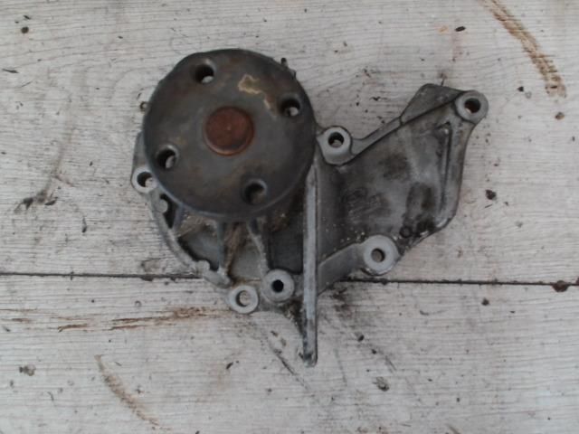 bontott FORD FOCUS I Vízpumpa