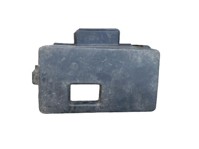 bontott FORD FOCUS I Akkumulátor Fedél