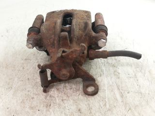 bontott FORD FOCUS I Bal hátsó Féknyereg Munkahengerrel