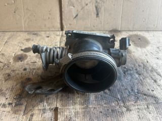 bontott FORD FOCUS I Fojtószelep (Mechanikus)