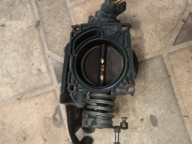 bontott FORD FOCUS I Fojtószelep (Mechanikus)