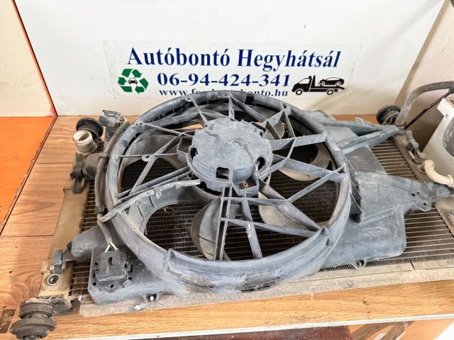 bontott FORD FOCUS I Hűtő Ventilátor(ok), Radiátor(ok) Szett