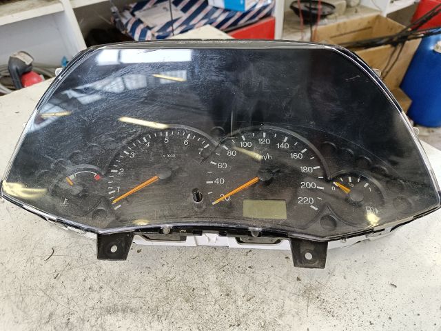 bontott FORD FOCUS I Kilométeróra