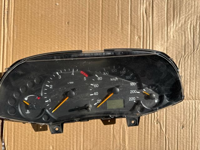 bontott FORD FOCUS I Kilométeróra