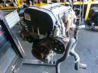 bontott FORD FOCUS I Komplett Motor (Segédberendezésekkel)