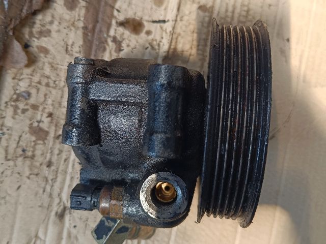 bontott FORD FOCUS I Kormányszervó Motor (Hidraulikus)