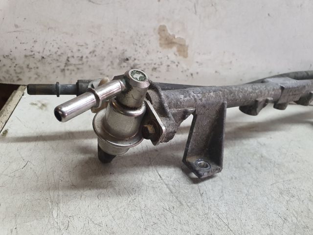 bontott FORD FOCUS I Közösnyomócső