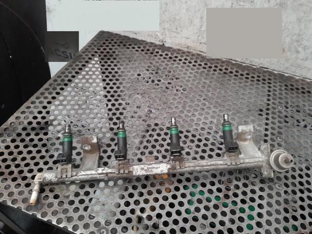 bontott FORD FOCUS I Közösnyomócső