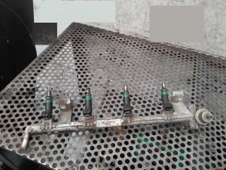 bontott FORD FOCUS I Közösnyomócső