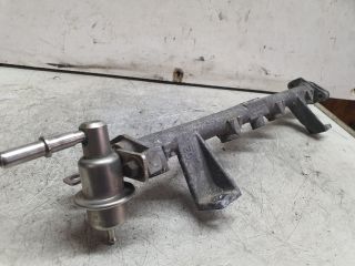 bontott FORD FOCUS I Közösnyomócső