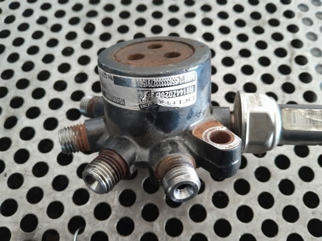 bontott FORD FOCUS I Közösnyomócső