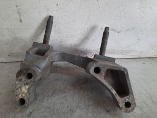 bontott FORD FOCUS I Motor Tartó Bak Jobb