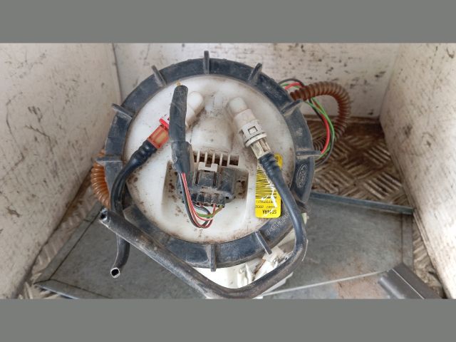 bontott FORD FOCUS I Üzemanyag Szivattyú