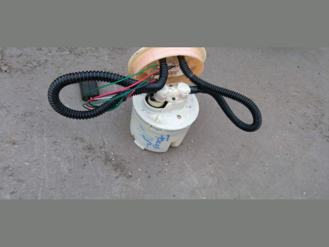 bontott FORD FOCUS I Üzemanyag Szivattyú