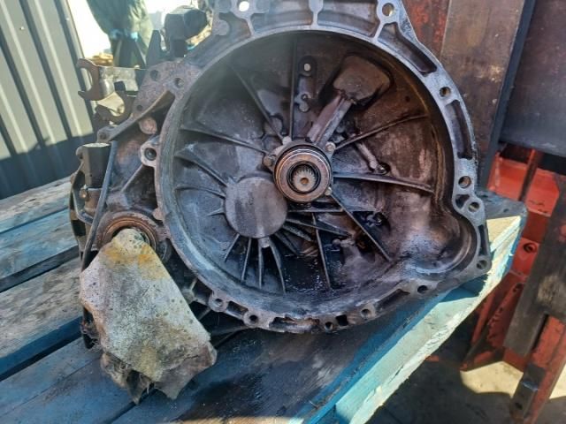 bontott FORD FOCUS I Váltó (Mechanikus)