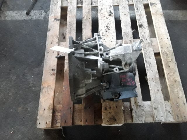 bontott FORD FOCUS I Váltó (Mechanikus)