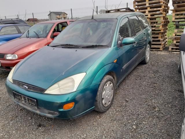 bontott FORD FOCUS I Vízpumpa