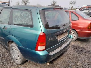 bontott FORD FOCUS I Vízpumpa