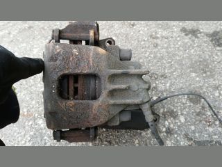 bontott FORD FOCUS I Bal első Csonkállvány Kerékaggyal