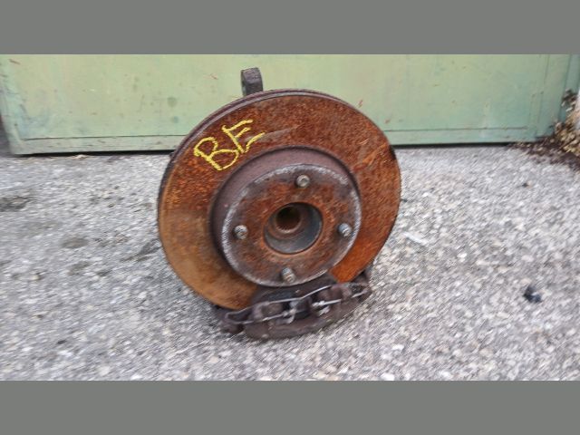 bontott FORD FOCUS I Bal első Csonkállvány Kerékaggyal